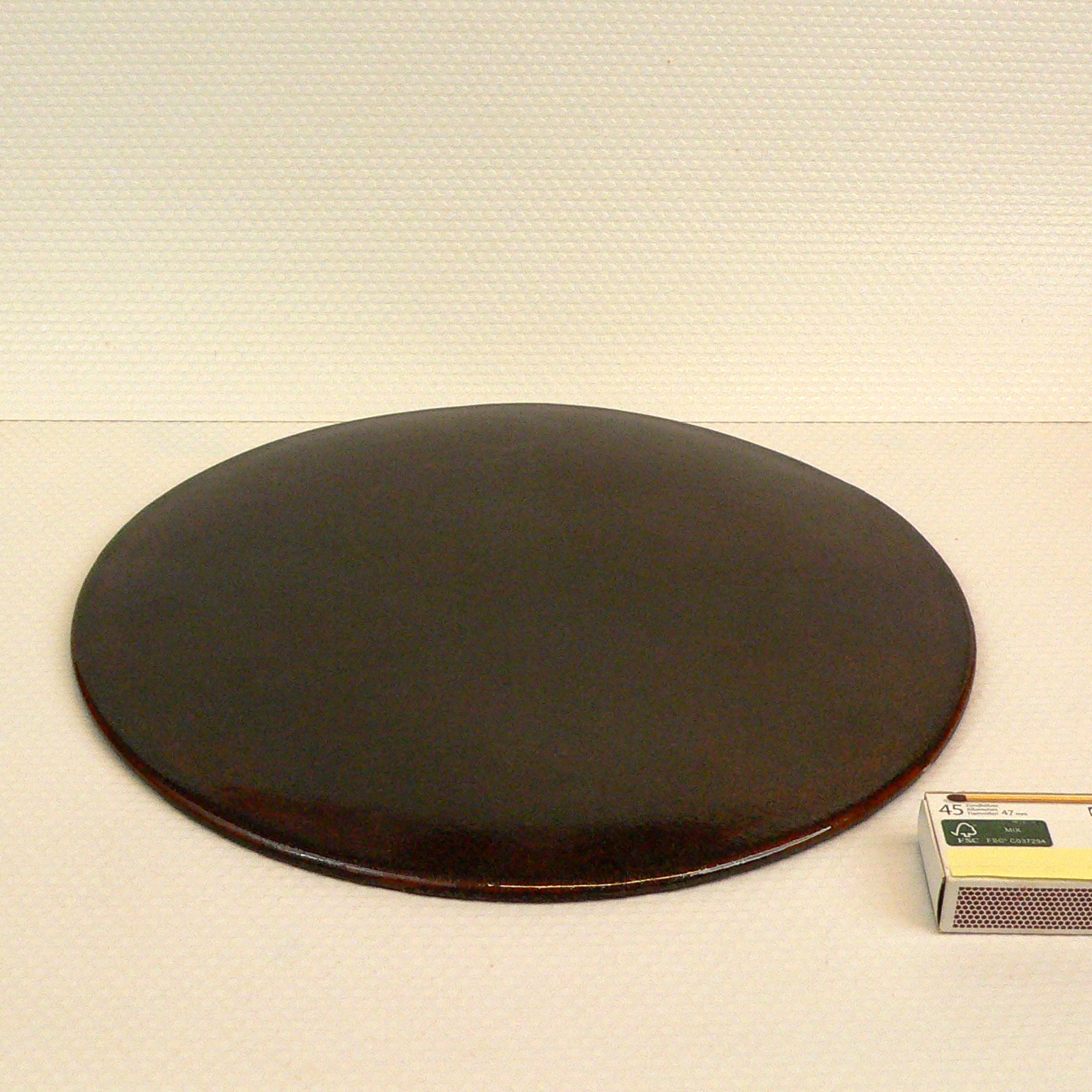 Plat de service 28 cm.