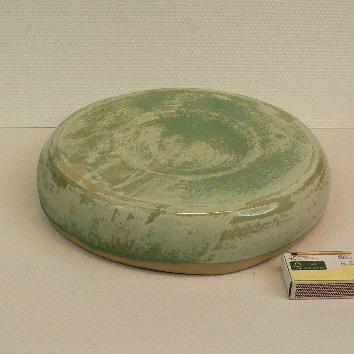 Assiette de présentation 27 cm.