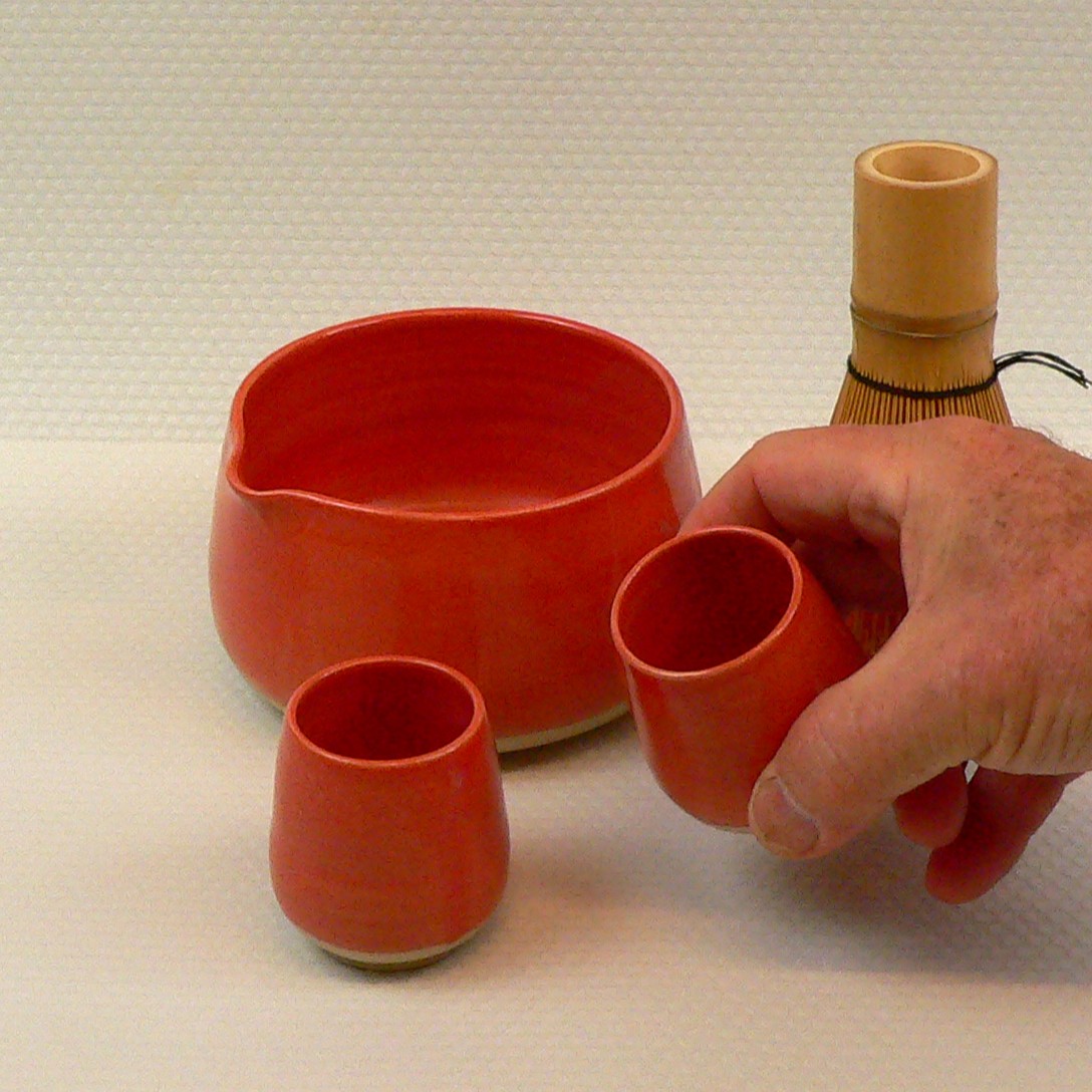 Ensemble Matcha: Bol, support à fouet, 2 tasses 0.6 dl – Image 2