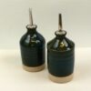 Pot à huile, à vinaigre, avec verseur, la pce