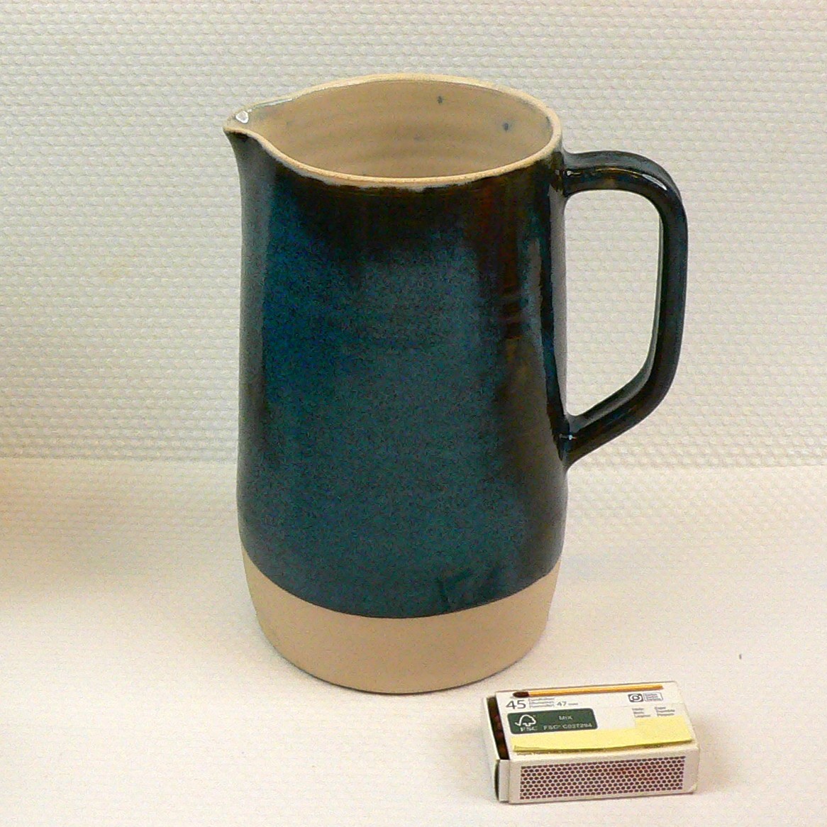 Grand pot à eau 1 l